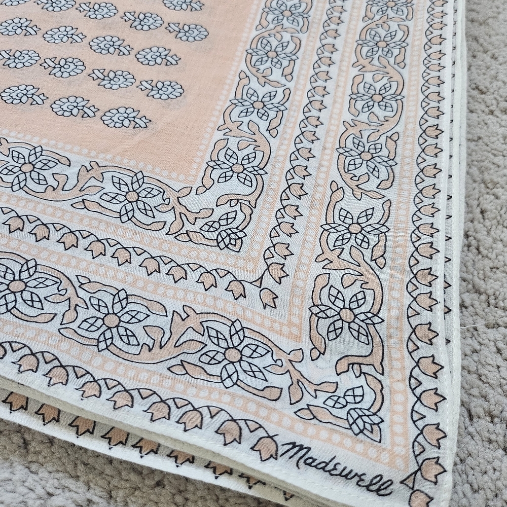 Madewell Oversized Cotton Bandana - Picture 5 of 6